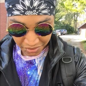 Meet your Posher, Wayne